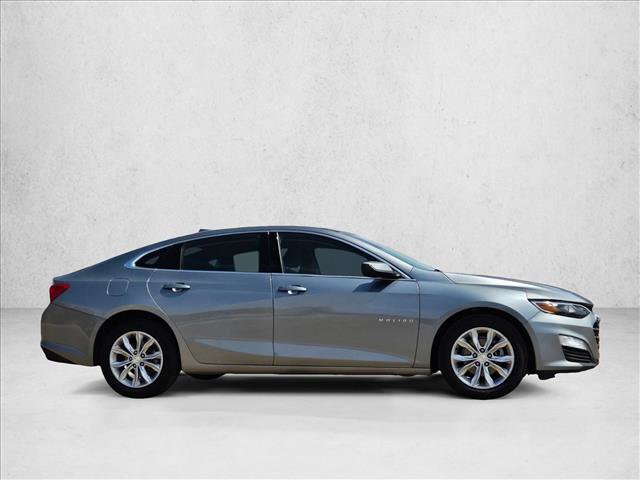 Used 2025 Chevrolet Malibu LT image 4