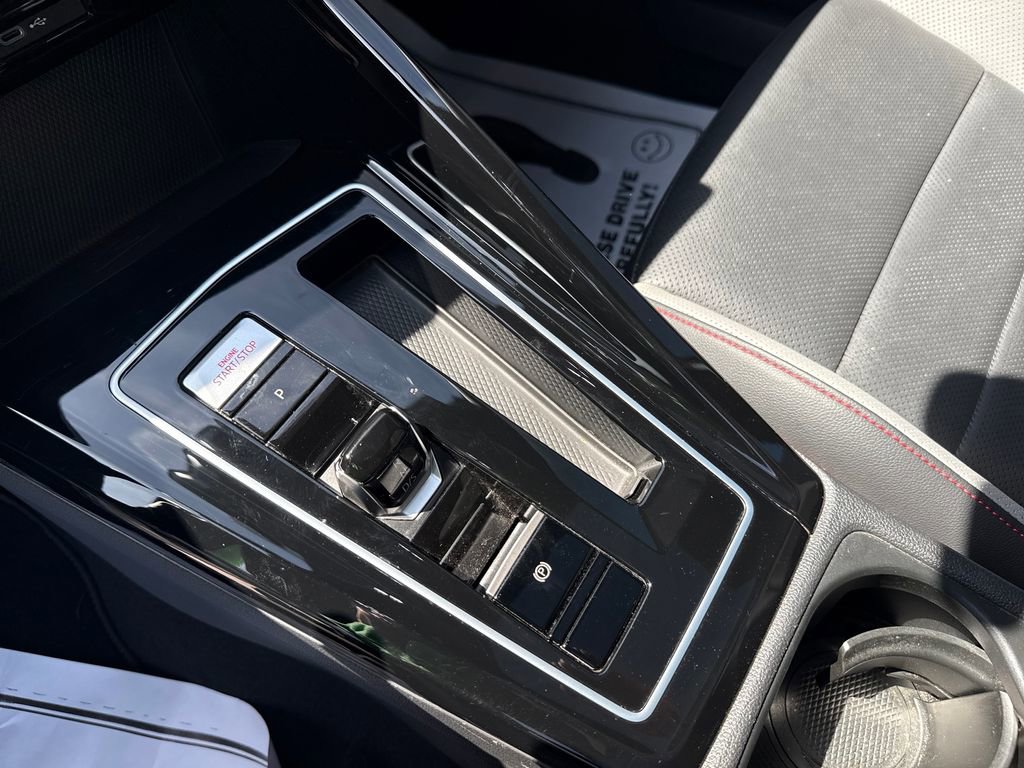 Used 2023 Volkswagen GTI SE image 27