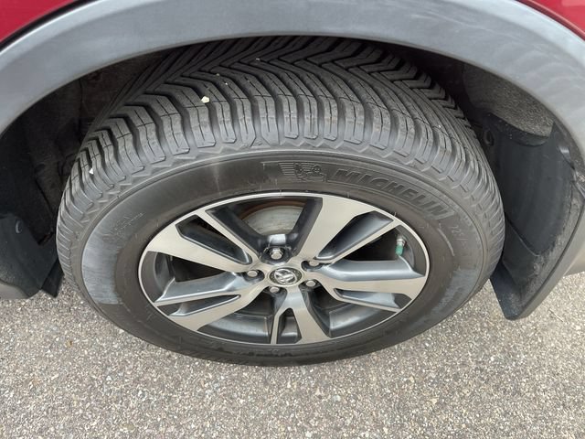Certified 2018 Toyota RAV4 XLE AWD/4WD image 8