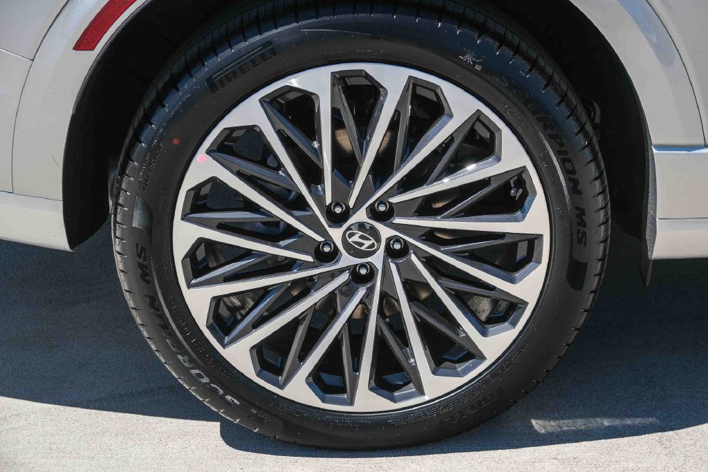New 2026 Hyundai Palisade Calligraphy AWD/4WD image 9