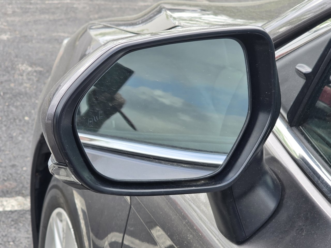 Used 2023 Toyota Camry LE w/ Convenience Package image 24