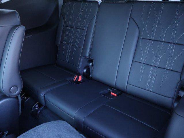 New 2026 Buick Enclave Avenir w/ Super Cruise Package image 17