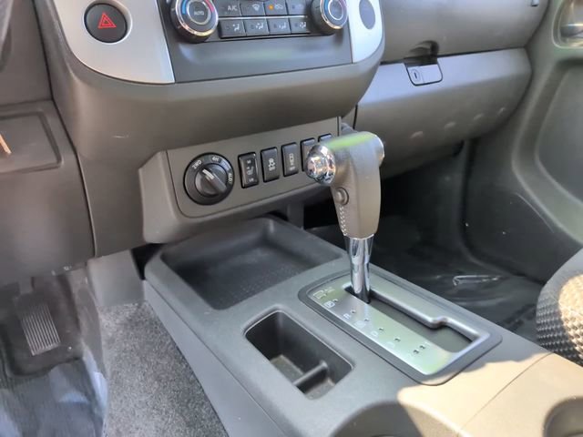 Used 2015 Nissan Frontier PRO-4X AWD/4WD image 23
