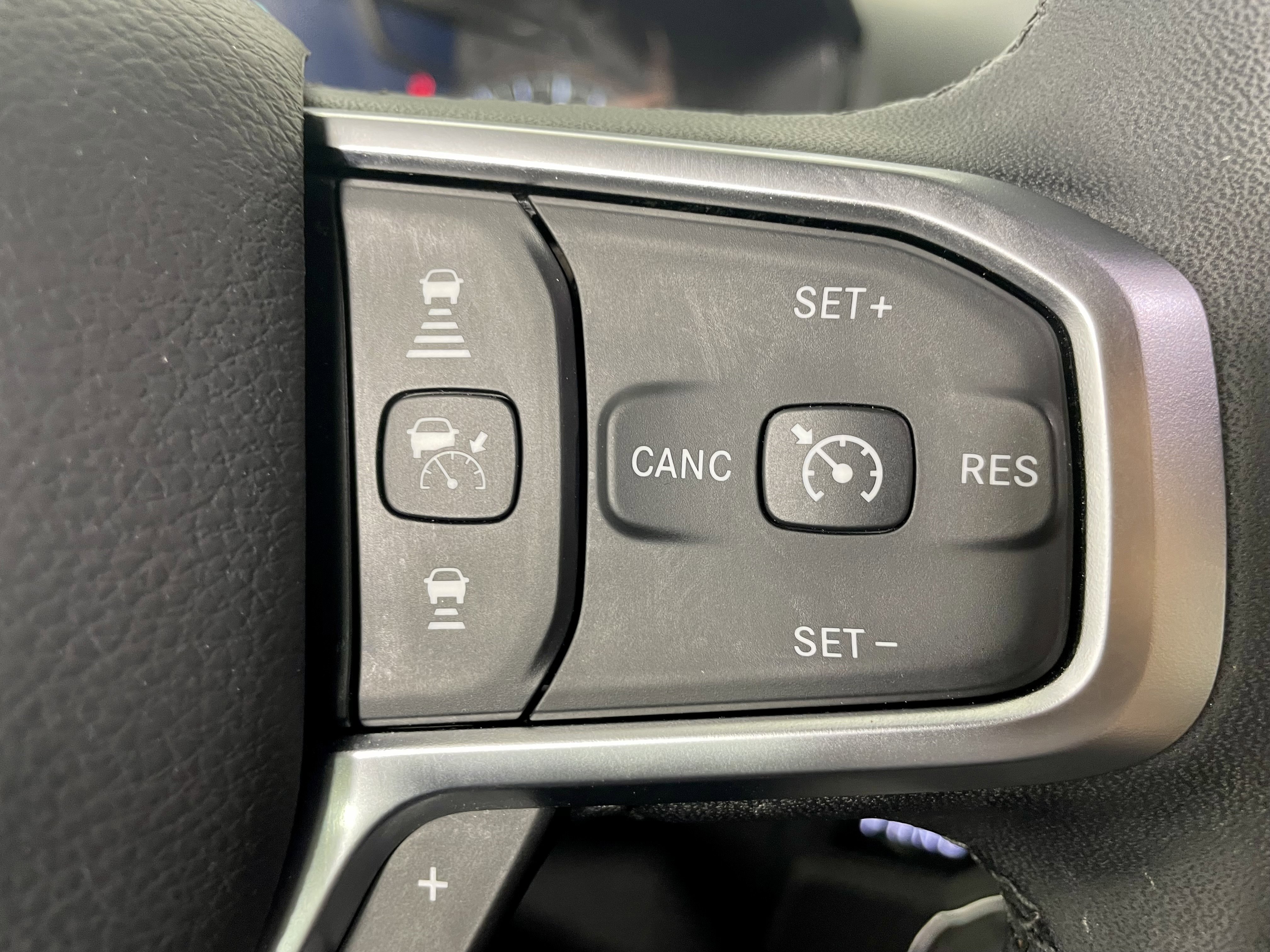 Certified 2025 RAM 1500 Big Horn image 18