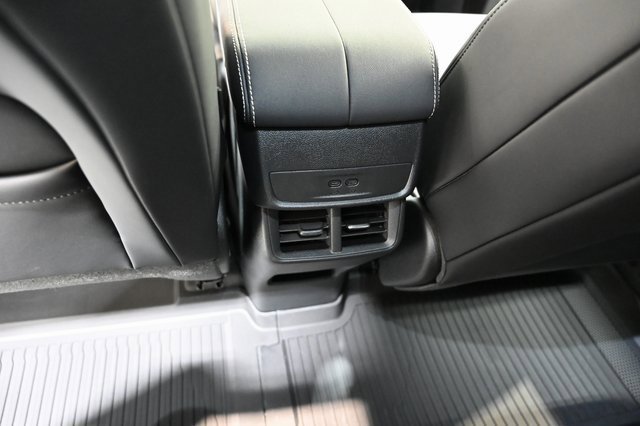 New 2026 GMC Terrain Elevation image 24