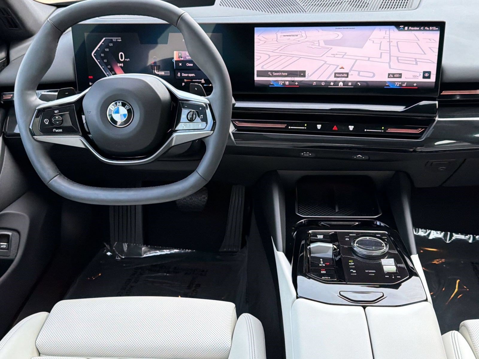 Used 2024 BMW 530i w/ Premium Package RWD image 4