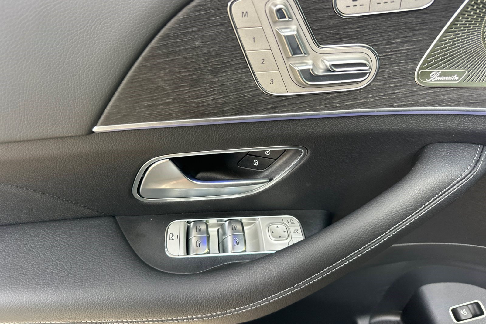 New 2026 Mercedes-Benz GLE 580 4MATIC image 14