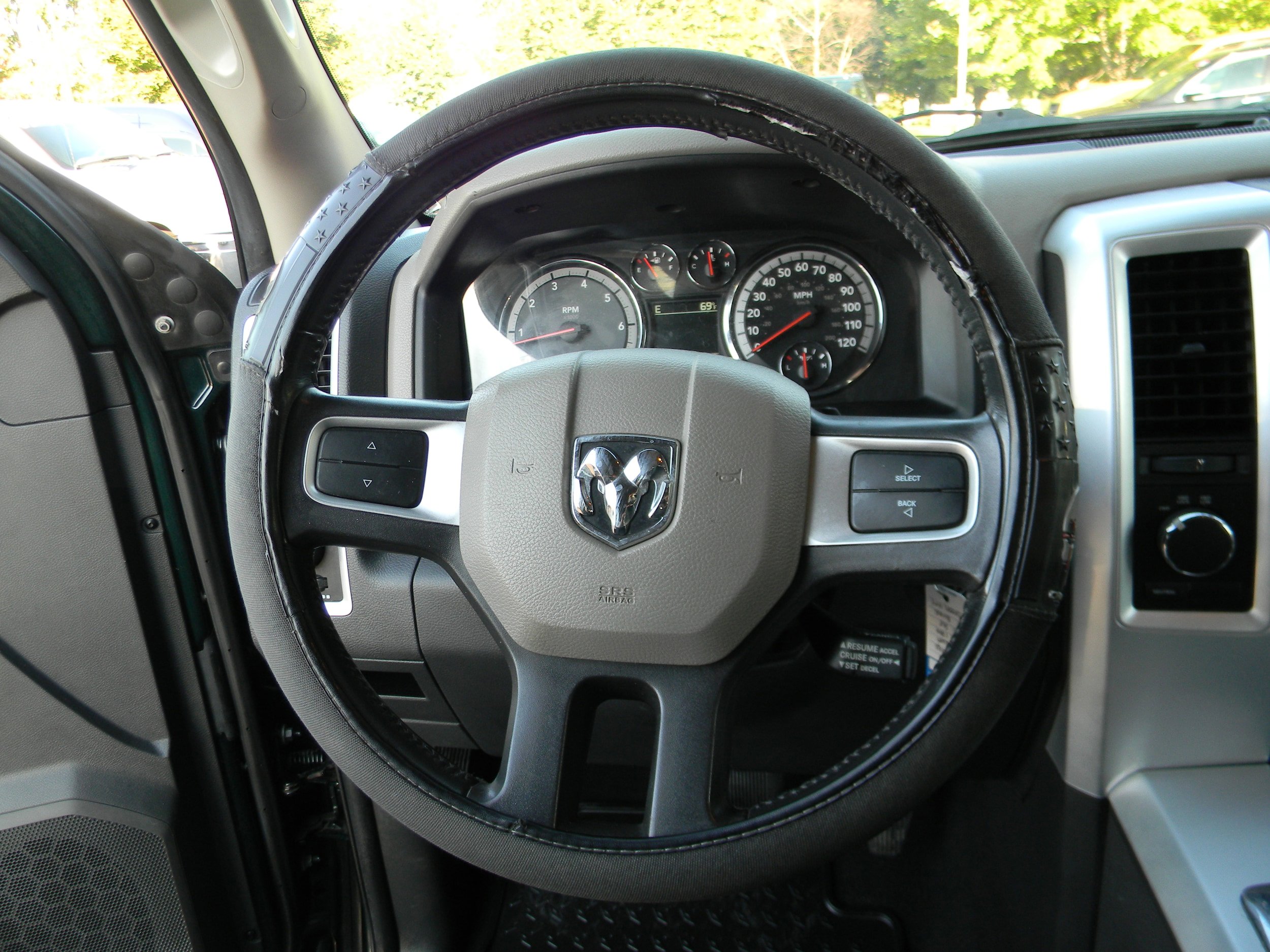 Used 2011 RAM 1500 Outdoorsman AWD/4WD image 8