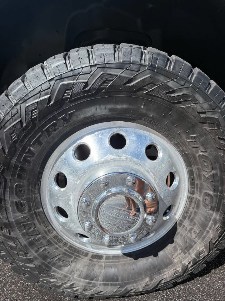 Used 2018 RAM 3500 Laramie Longhorn w/ Max Tow Package image 28
