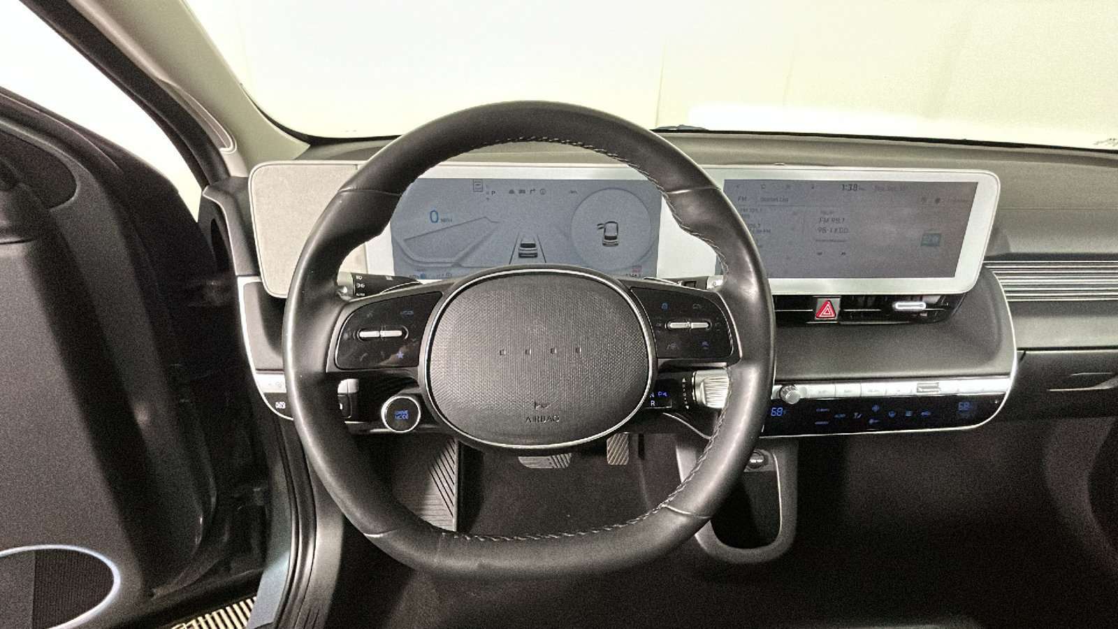 Used 2022 Hyundai Ioniq 5 SEL w/ Cargo Package AWD/4WD image 18