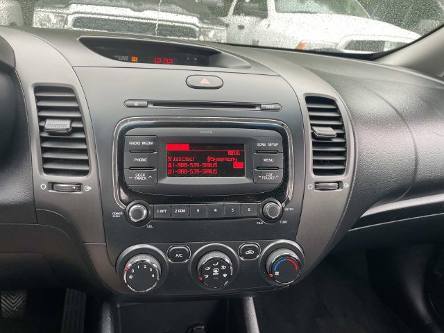 Used 2018 Kia Forte LX FWD image 15