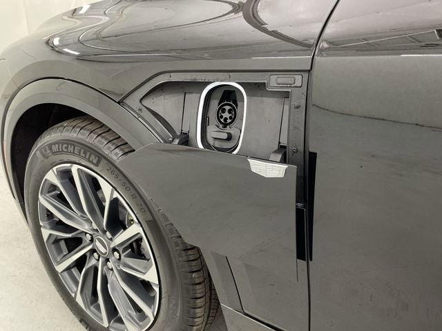 New 2025 Cadillac Lyriq Sport w/ LPO, Floor Liner Package image 28