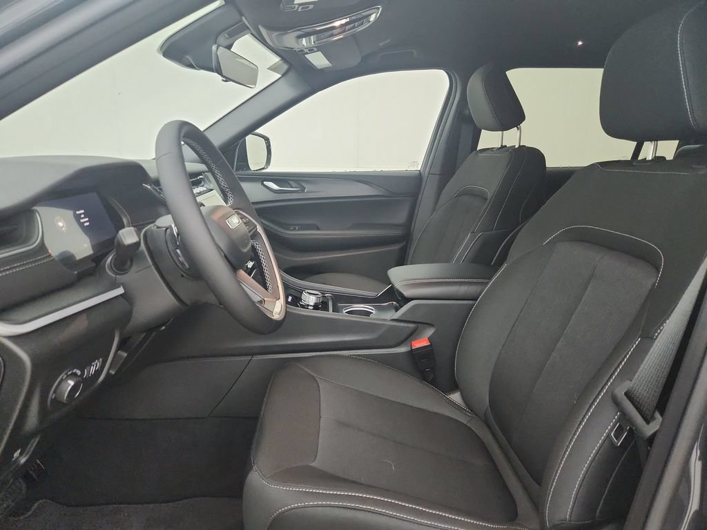New 2026 Jeep Grand Cherokee L Laredo AWD/4WD image 18