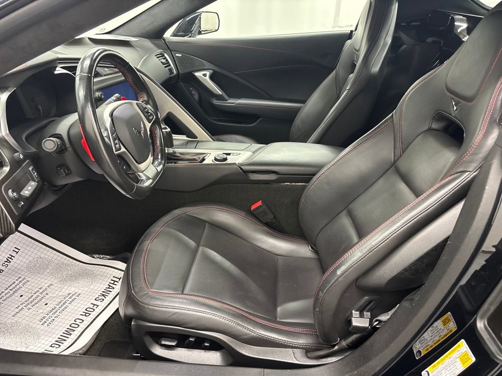 Used 2018 Chevrolet Corvette Stingray Convertible image 9