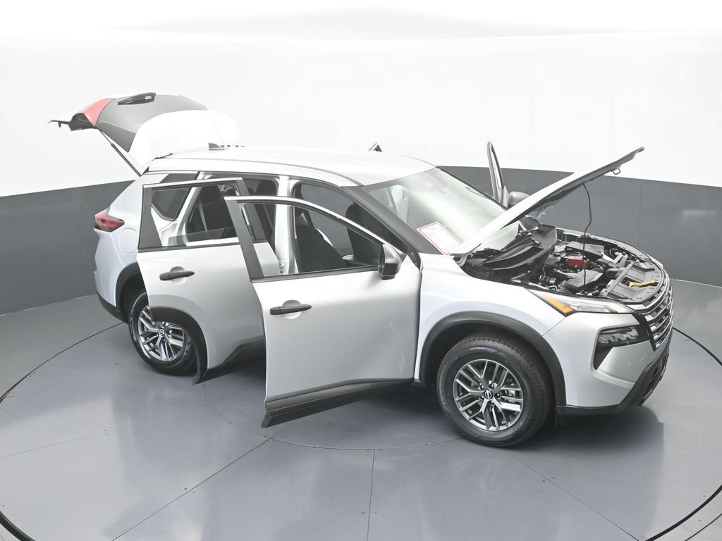 Used 2024 Nissan Rogue S FWD image 63