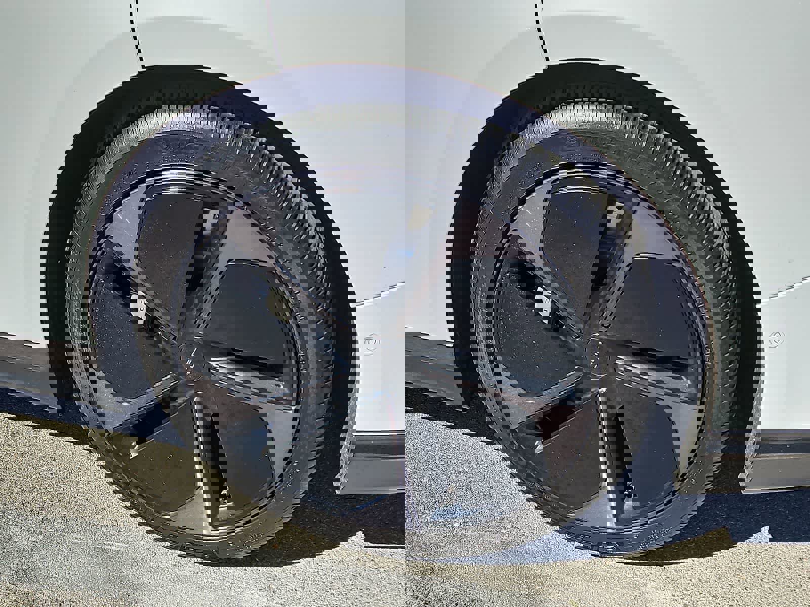 Used 2024 Lucid Air Pure image 13