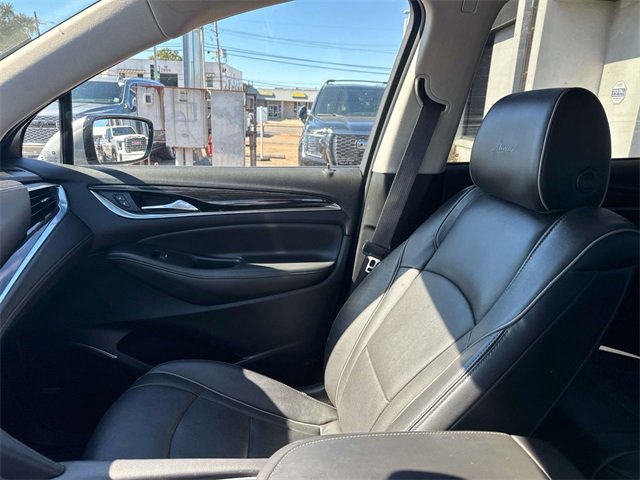 Used 2021 Buick Enclave Avenir w/ Avenir Technology Package image 21