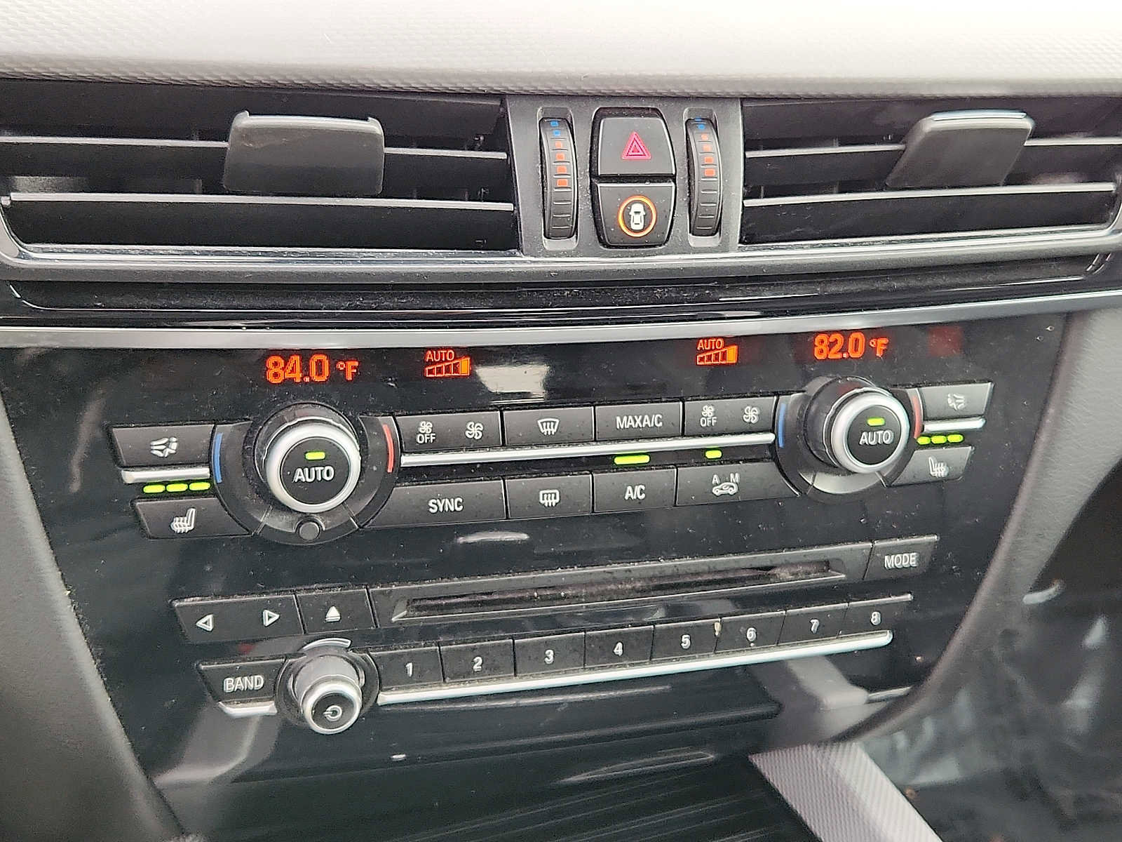 Used 2018 BMW X5 xDrive50i w/ M Sport Package image 15