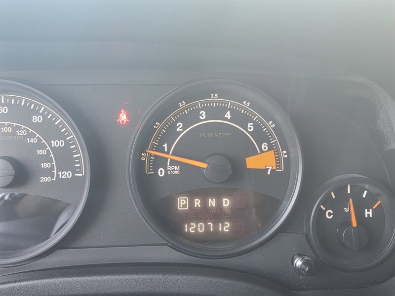 Used 2015 Jeep Patriot Sport w/ Power Value Group AWD/4WD image 25