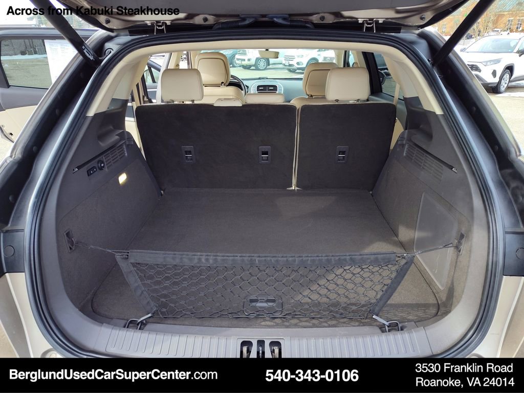 Used 2020 Lincoln Nautilus Premier w/ Equipment Group 101A image 13