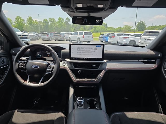 Used 2025 Ford Explorer ST AWD/4WD image 10