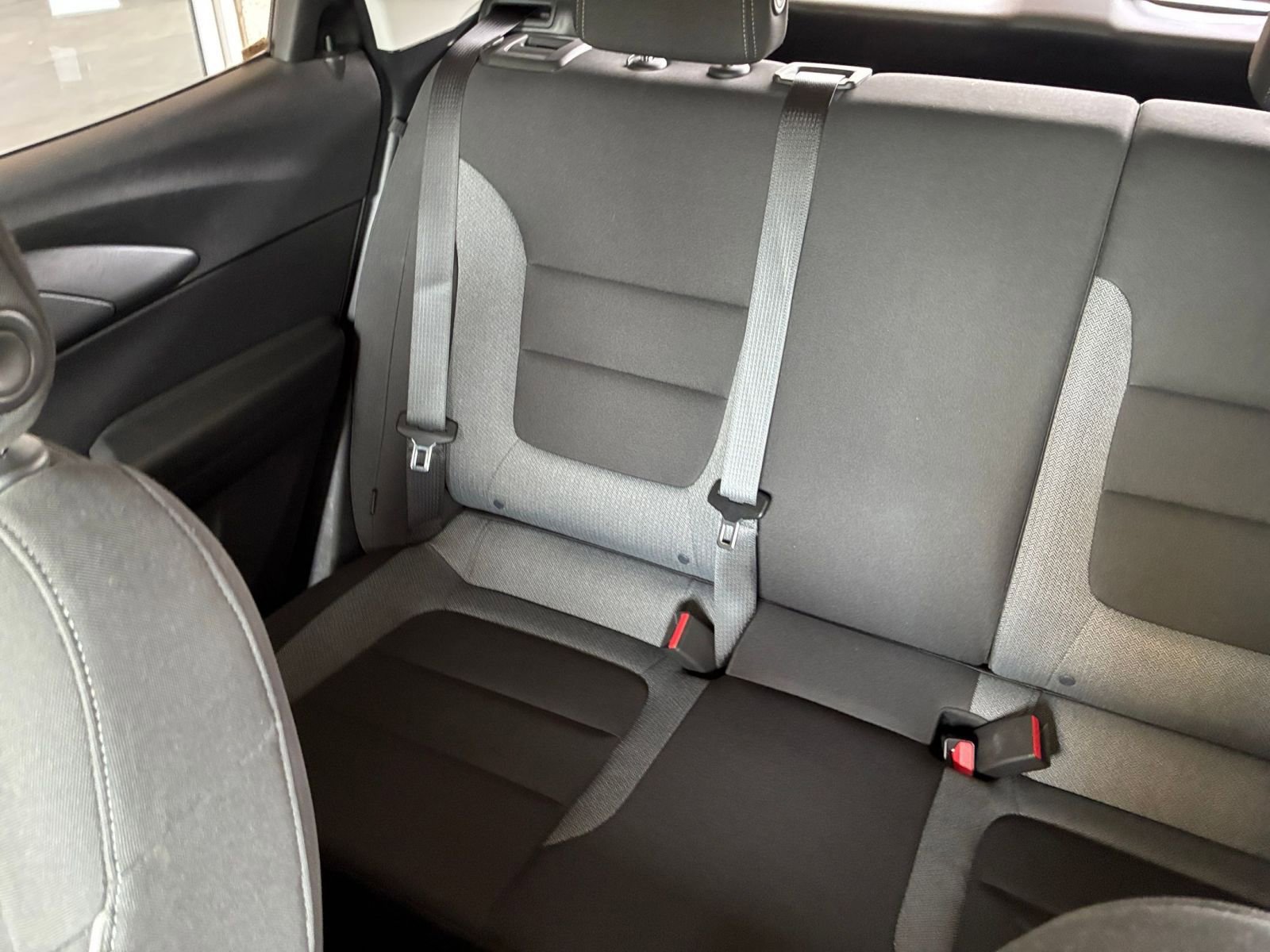 Used 2025 Chevrolet TrailBlazer LT image 38