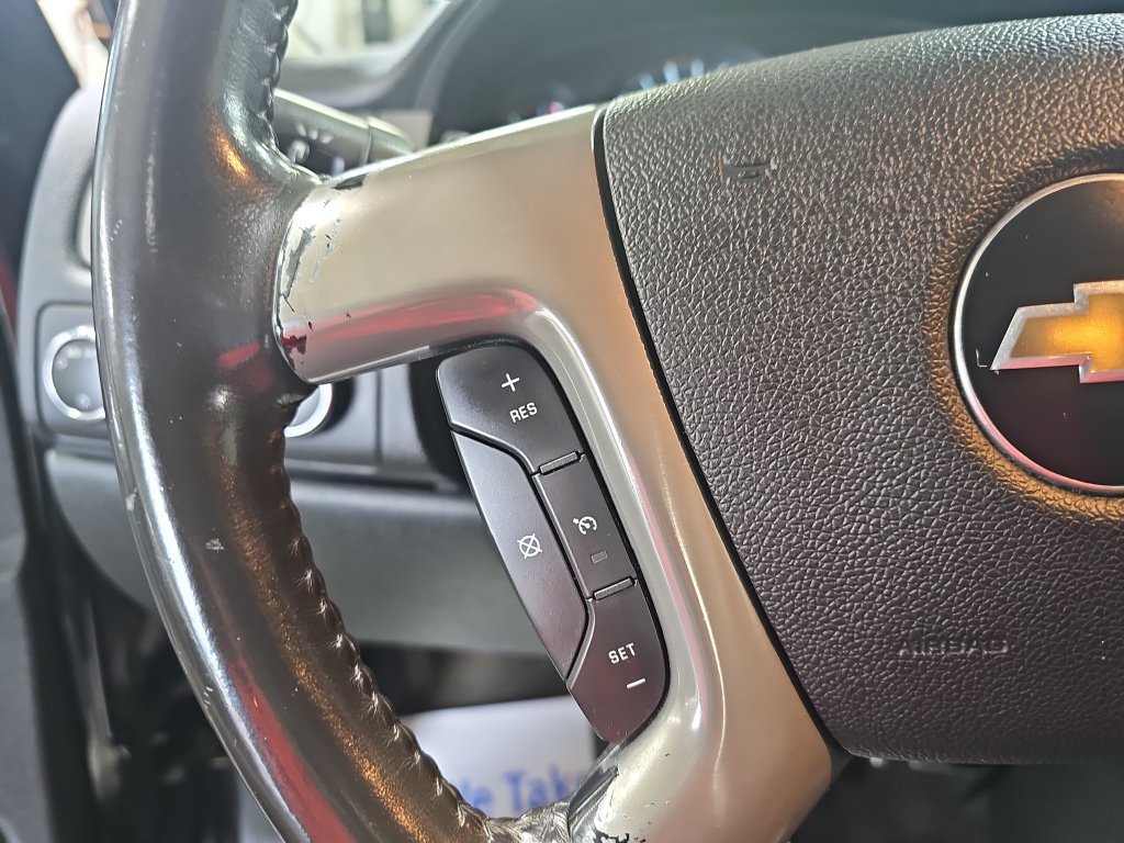 Used 2010 Chevrolet Suburban LT AWD/4WD image 23