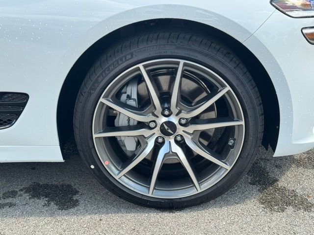 New 2026 Genesis G70 2.5T Prestige image 9