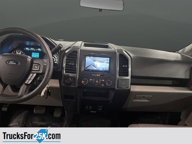 Used 2015 Ford F150 XLT image 6