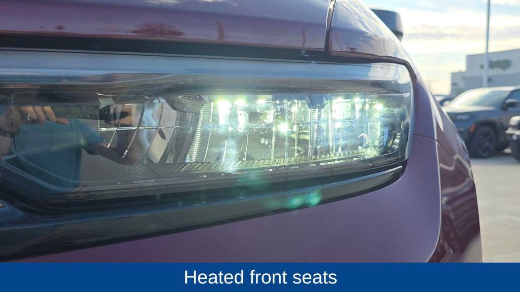 Used 2025 Jeep Grand Cherokee Limited w/ Black Appearance Package image 10