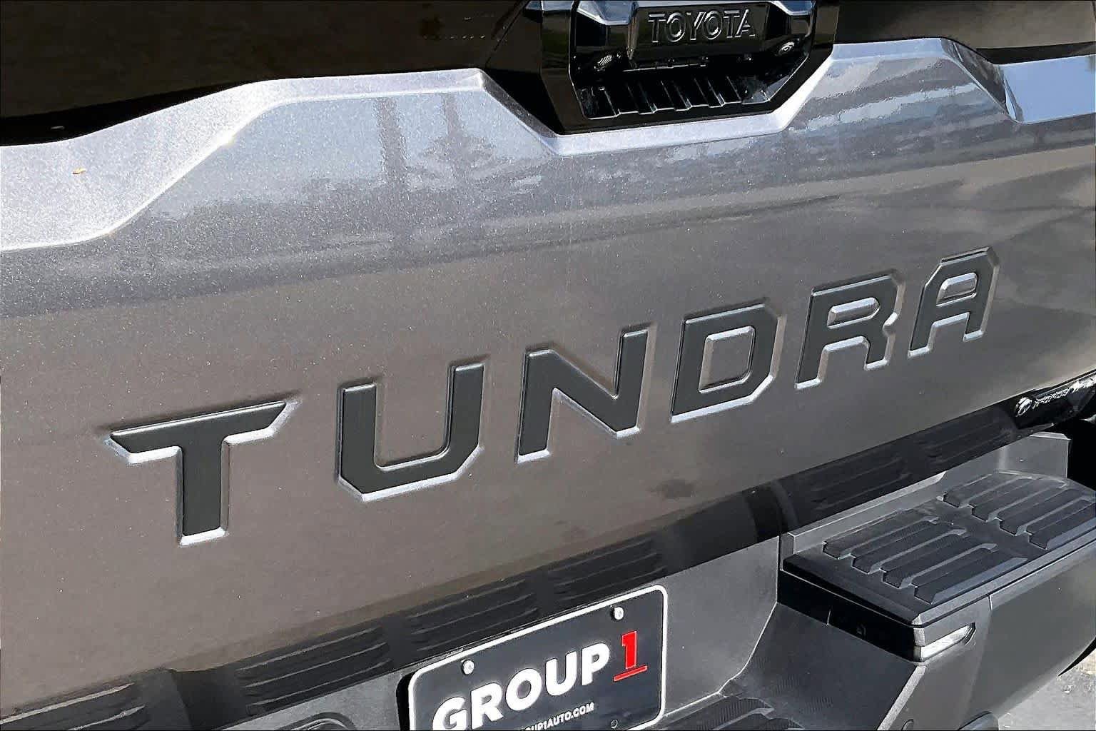 Used 2025 Toyota Tundra Platinum AWD/4WD image 30