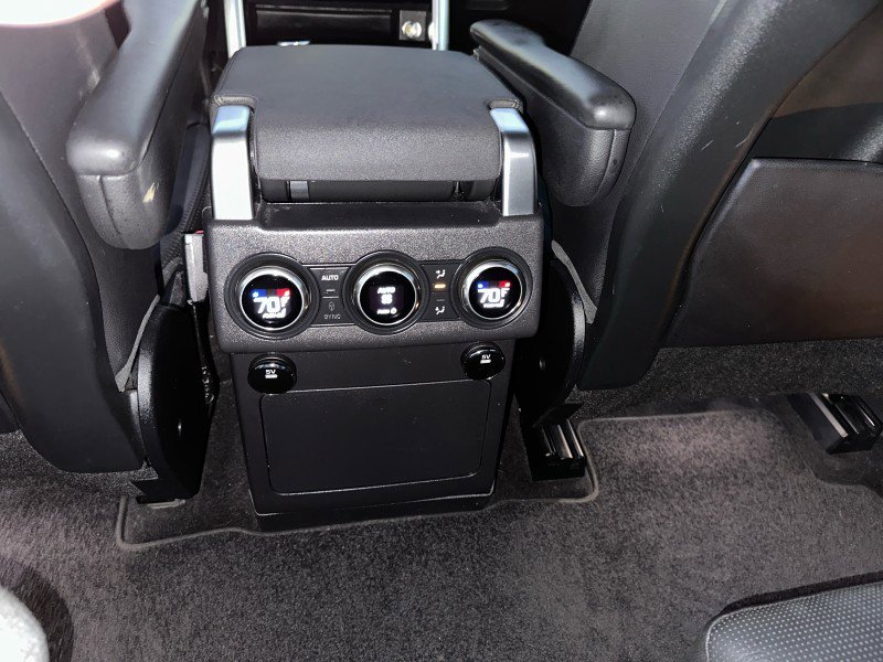 Used 2017 Land Rover Discovery HSE image 78