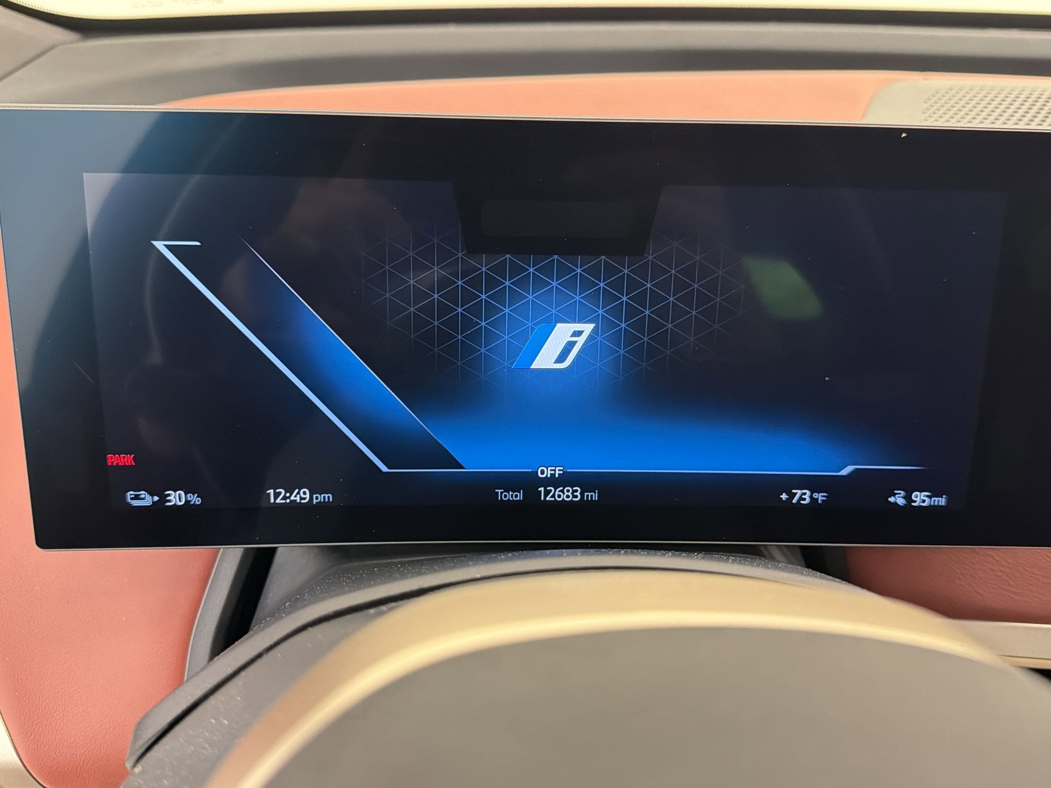 Used 2025 BMW iX xDrive50 w/ Premium Package image 23