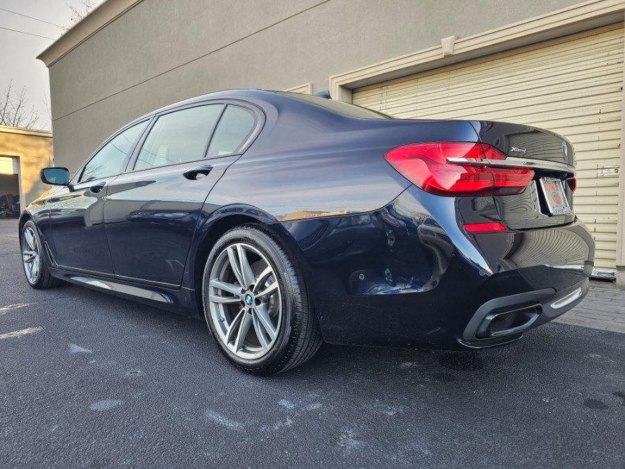Used 2019 BMW 750i xDrive w/ Executive Package image 30