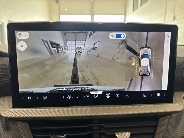 New 2026 Ford Explorer ST-Line w/ ST-Line Street Pack image 45