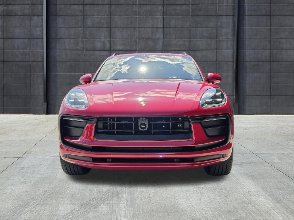 New 2026 Porsche Macan AWD/4WD image 9