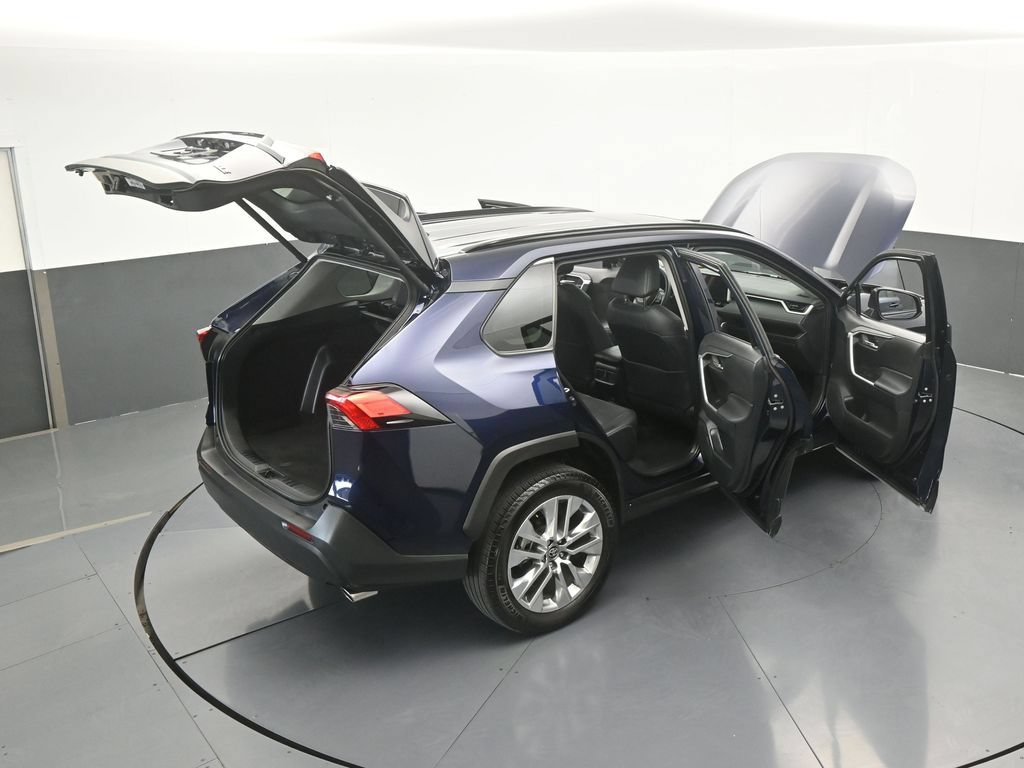 Used 2025 Toyota RAV4 XLE Premium FWD image 70