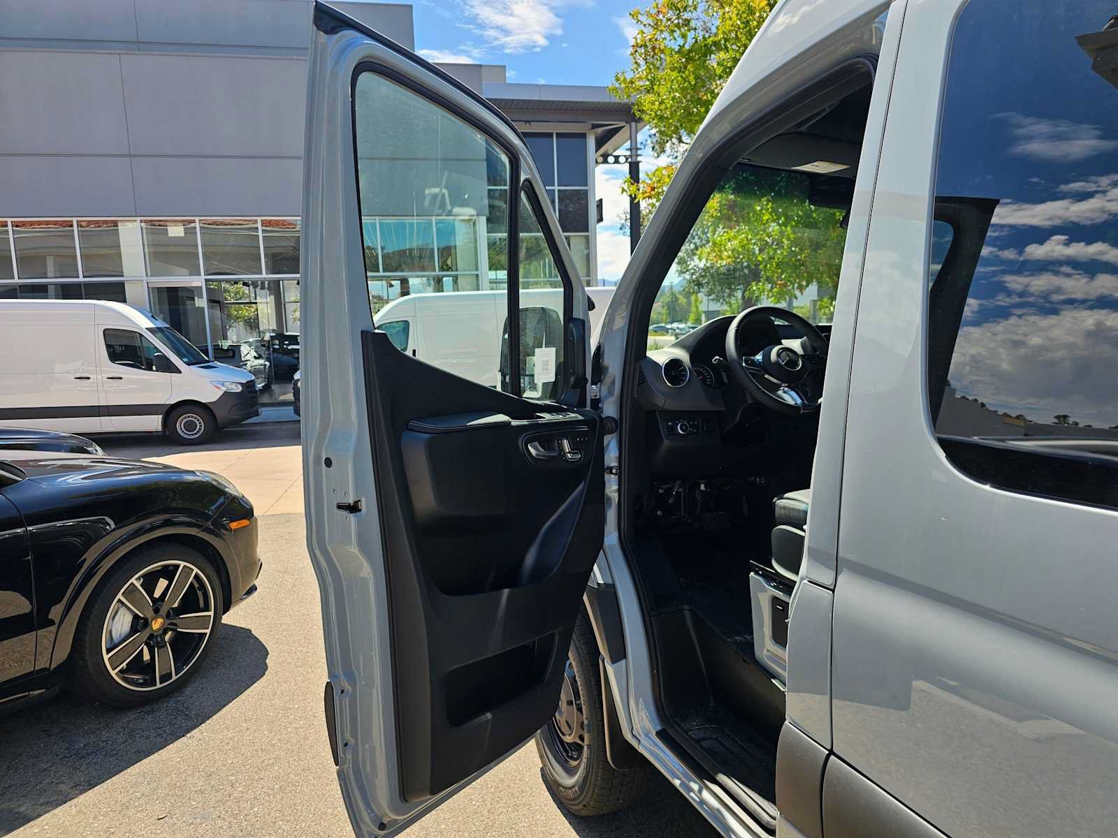 New 2026 Mercedes-Benz Sprinter 2500 image 18