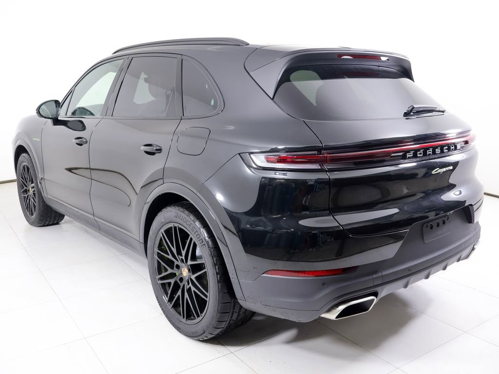 New 2026 Porsche Cayenne E-Hybrid image 3