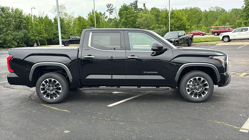 New 2026 Toyota Tundra Limited AWD/4WD image 32