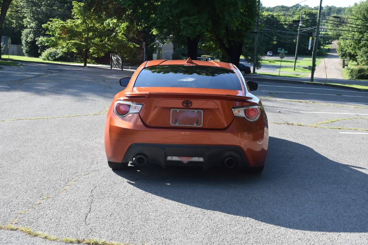 Used 2014 Scion FR-S RWD image 6