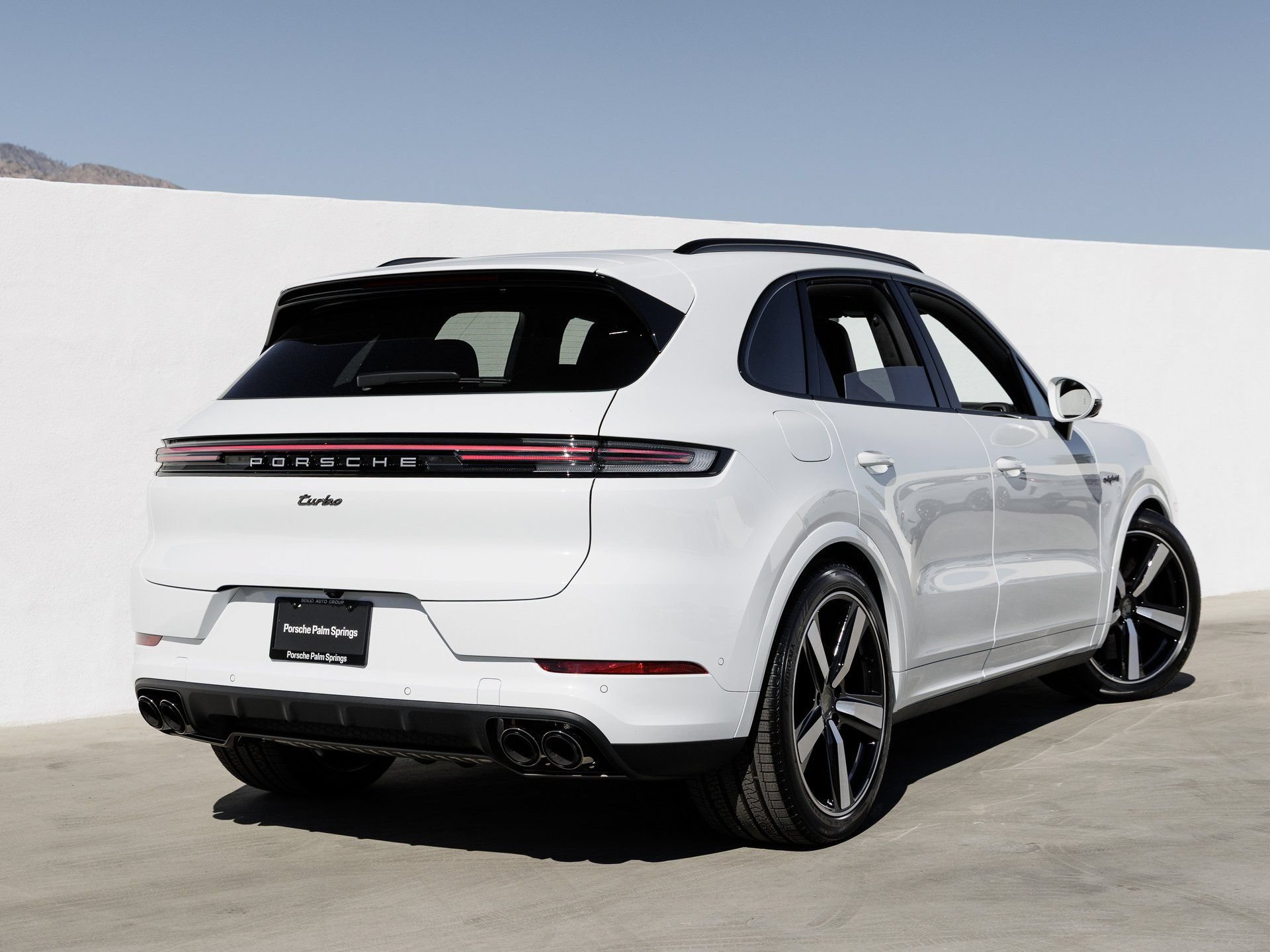New 2026 Porsche Cayenne Turbo AWD/4WD image 7