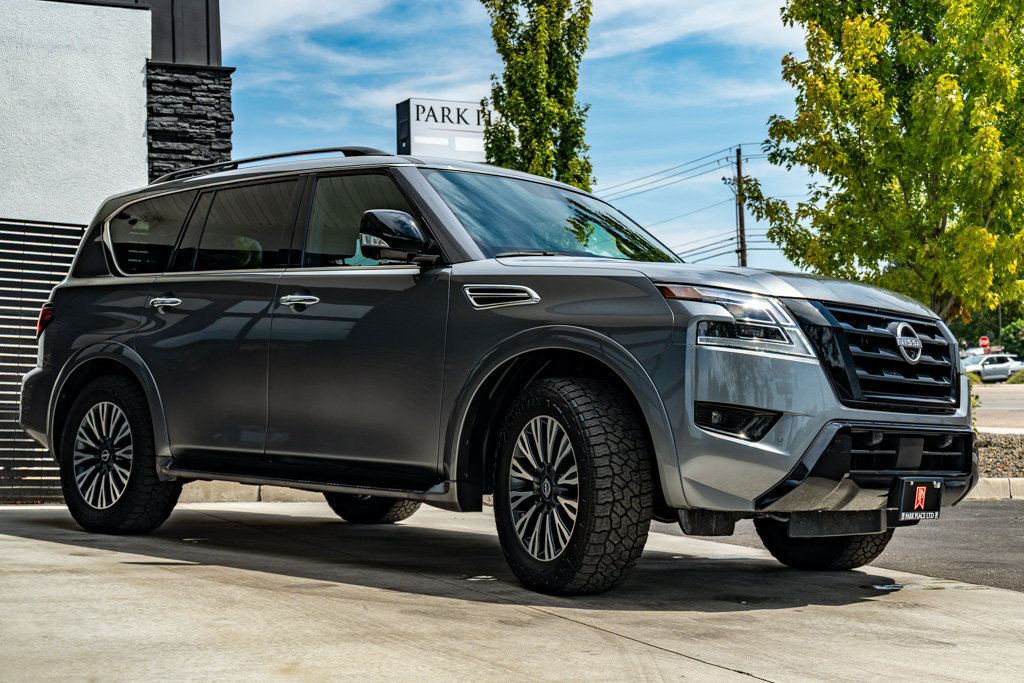 Used 2024 Nissan Armada SL w/ Midnight Edition Package AWD/4WD image 5