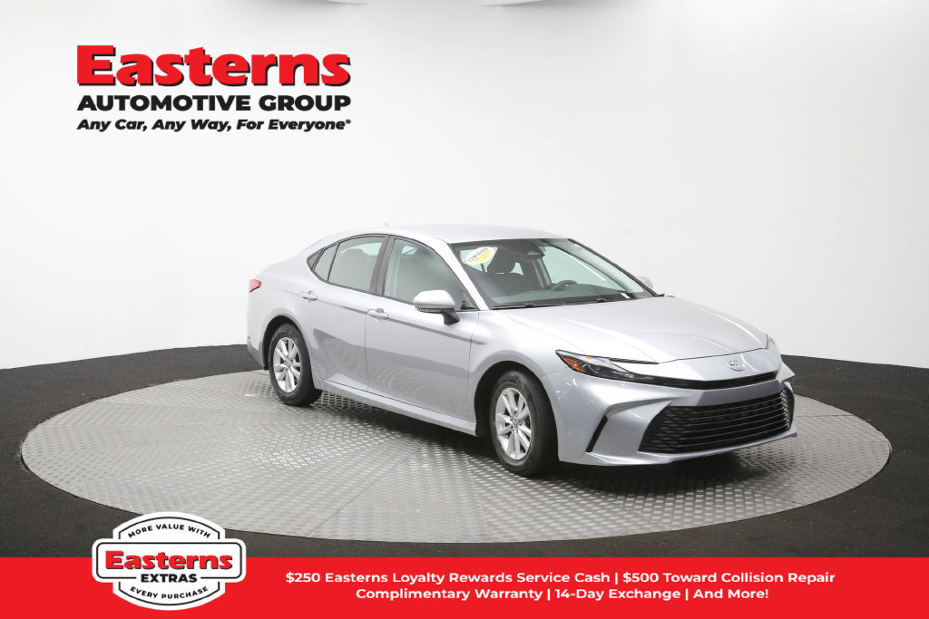Used 2025 Toyota Camry LE FWD image 50