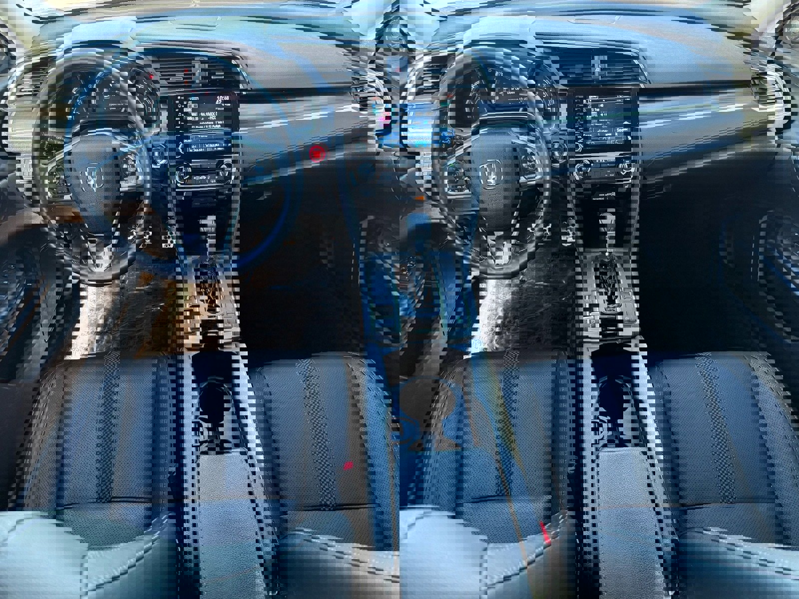 Used 2021 Honda Civic Touring image 29