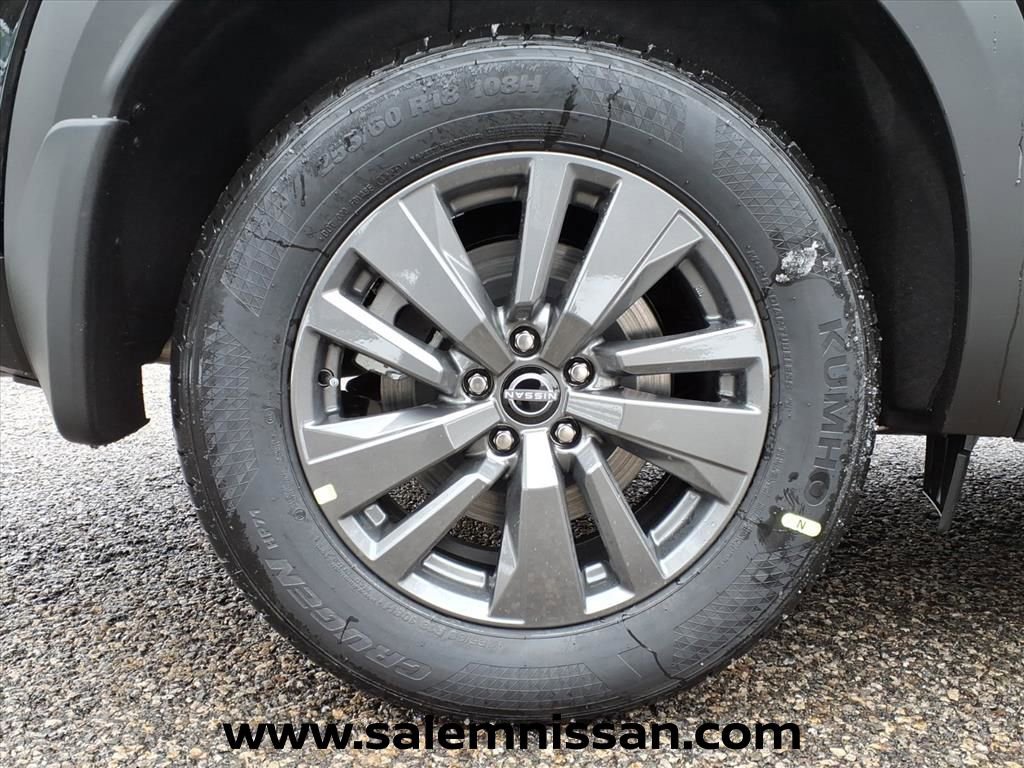 New 2026 Nissan Pathfinder SV image 8