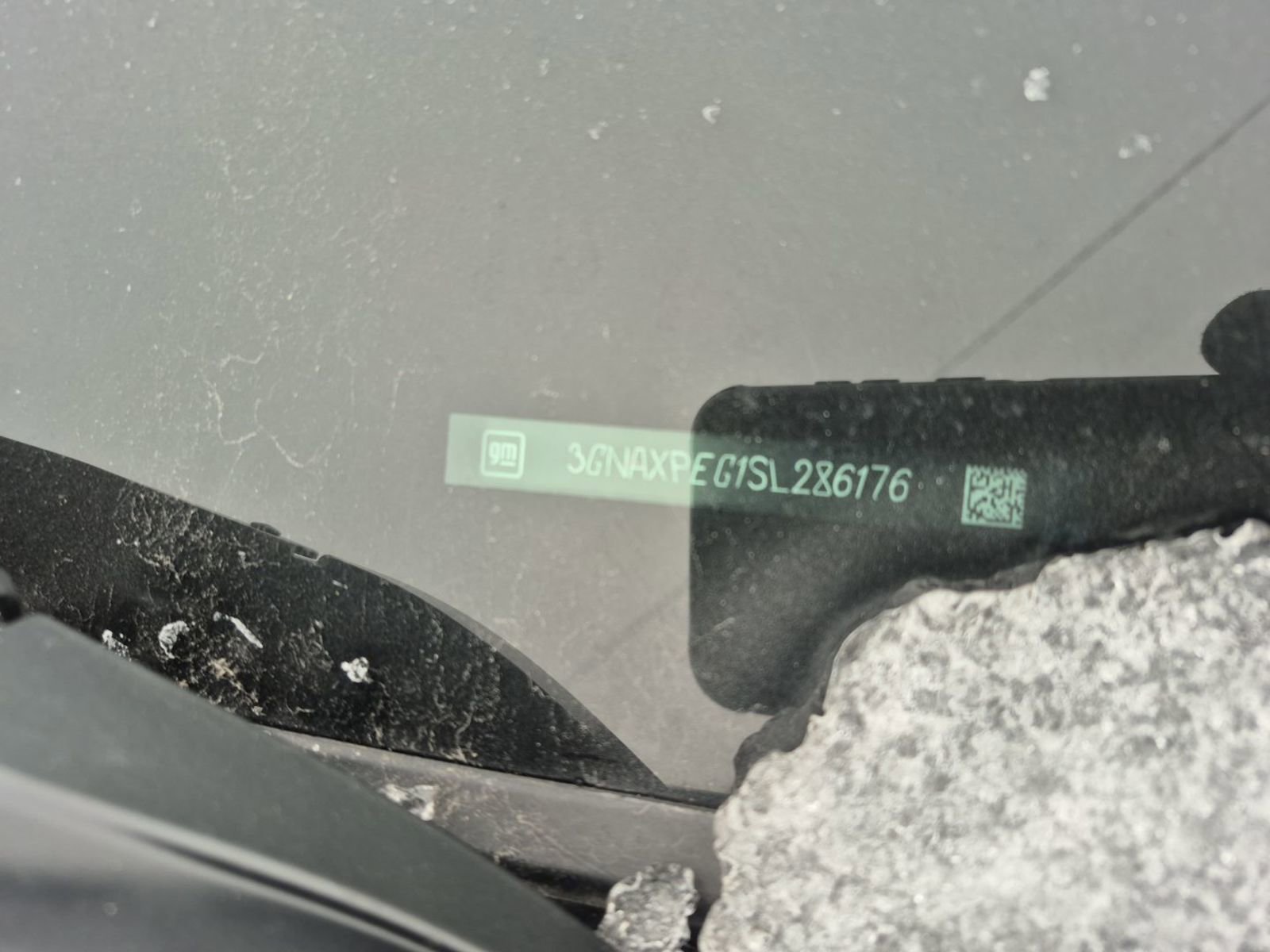 Used 2025 Chevrolet Equinox LT w/ Midnight Edition image 16