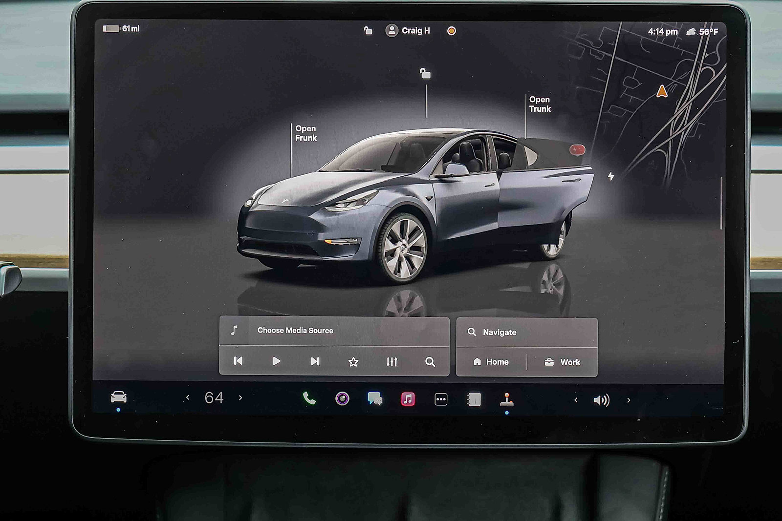 Used 2023 Tesla Model Y AWD image 4