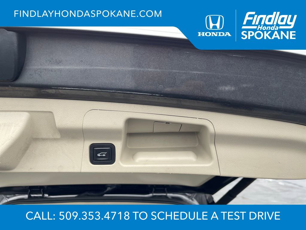 Used 2017 GMC Acadia Denali image 24