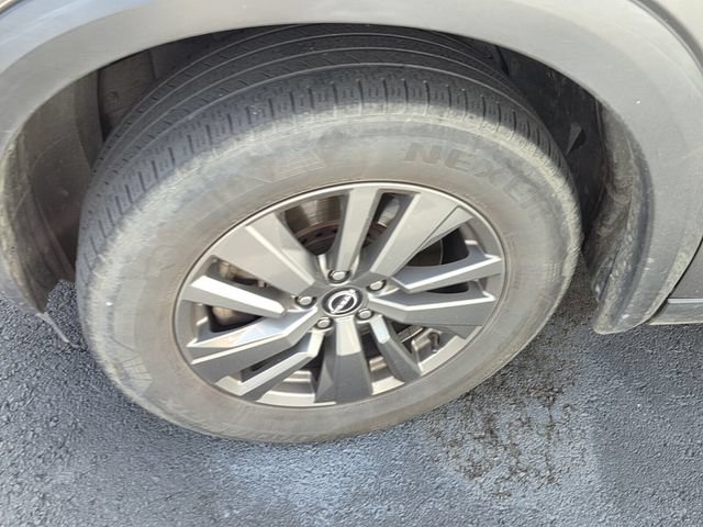 Used 2022 Nissan Pathfinder S FWD image 8